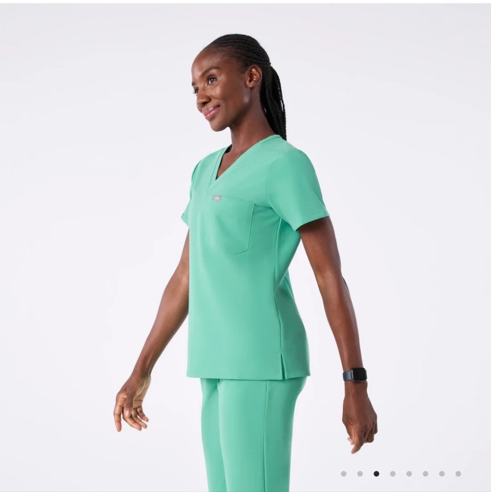 Figs Limited Edition Surgical Green Catarina Scrub Top